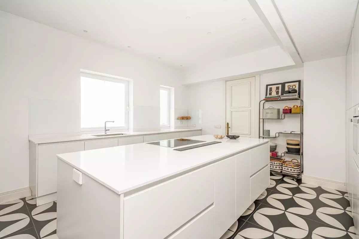 6db4a64166bfdfcb87833e74390c2f6f 461179c17d 1200 original - Translation missing: en.helpers.application.image_tag.default_alt