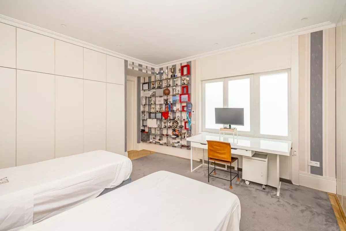 69c4877cc57b277c20307acd162c63d4 6cf02a2fba 1200 original - Translation missing: en.helpers.application.image_tag.default_alt