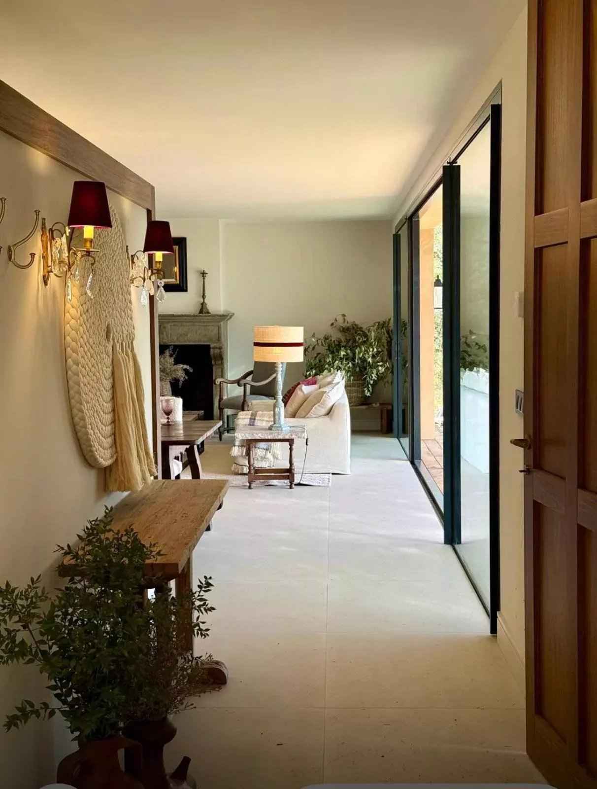 Fde6a93b6097ba96102a2cb822580a7c e51d593c66 1600 original - Translation missing: en.helpers.application.image_tag.default_alt