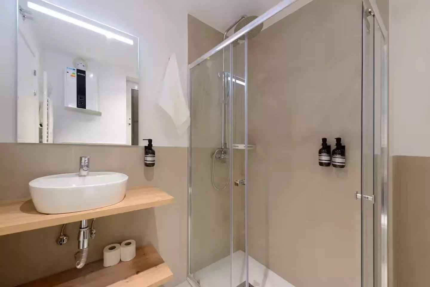 D6a496e39d0a06eee69b154b2fb2e61e ee2a85bdcc 1440 original - Translation missing: en.helpers.application.image_tag.default_alt