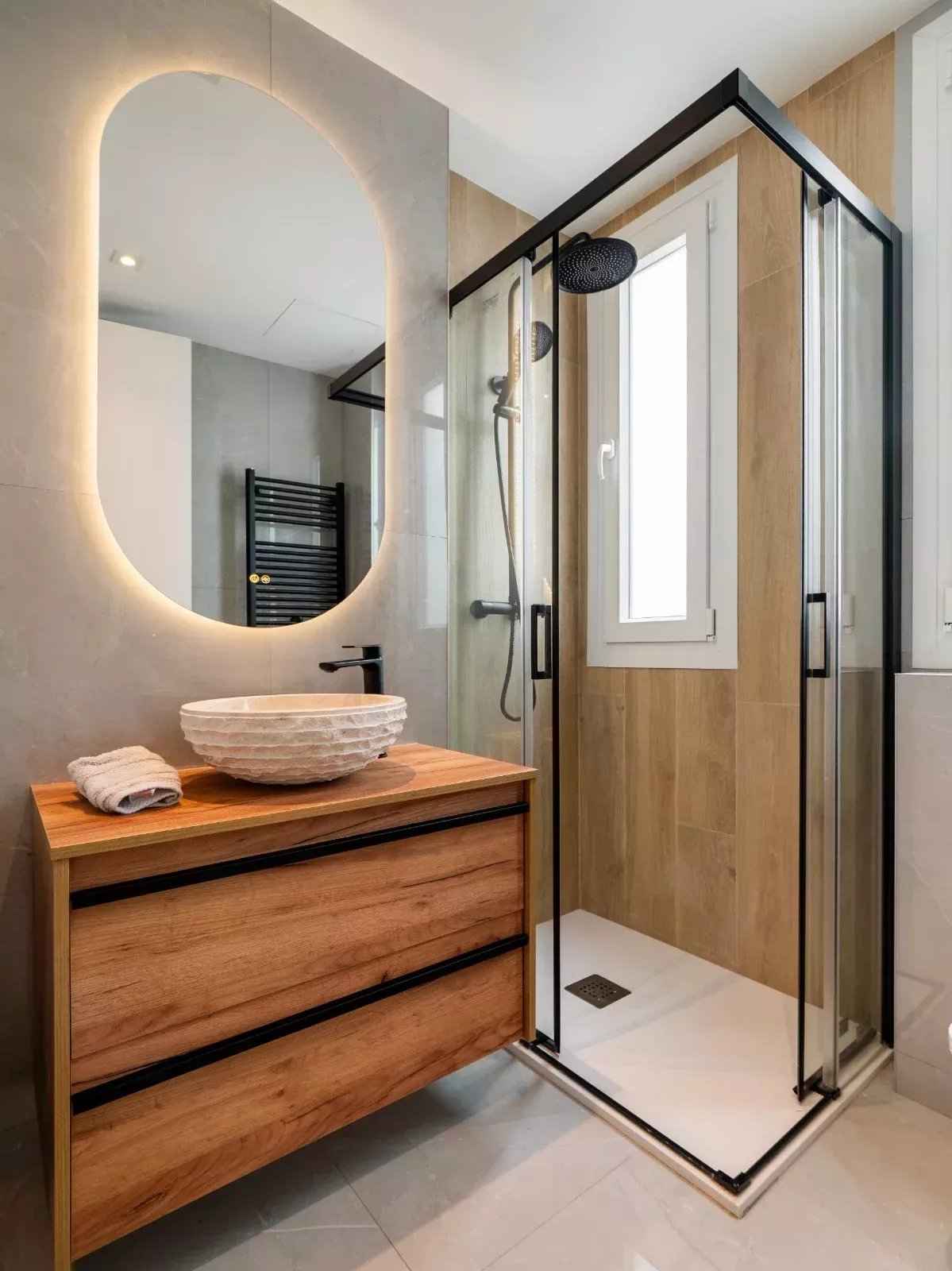 83b8bad46714c0a14ff9648897736a64 31f9d72df6 1600 original - Attribut alt par défaut.