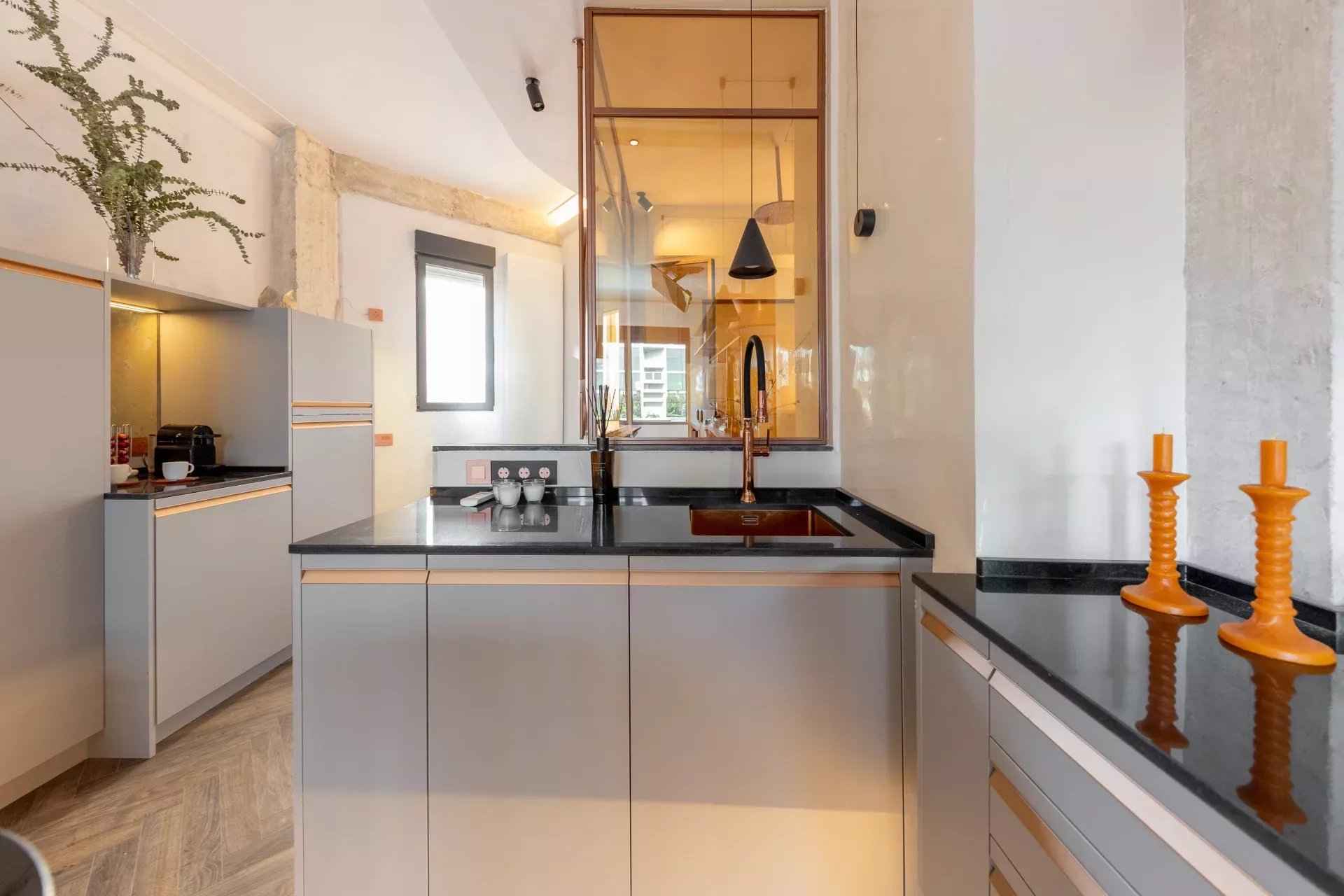 4b6f6e52580733b47720f5db55f5964e 8c62eb626a 1920 original - Attribut alt par défaut.