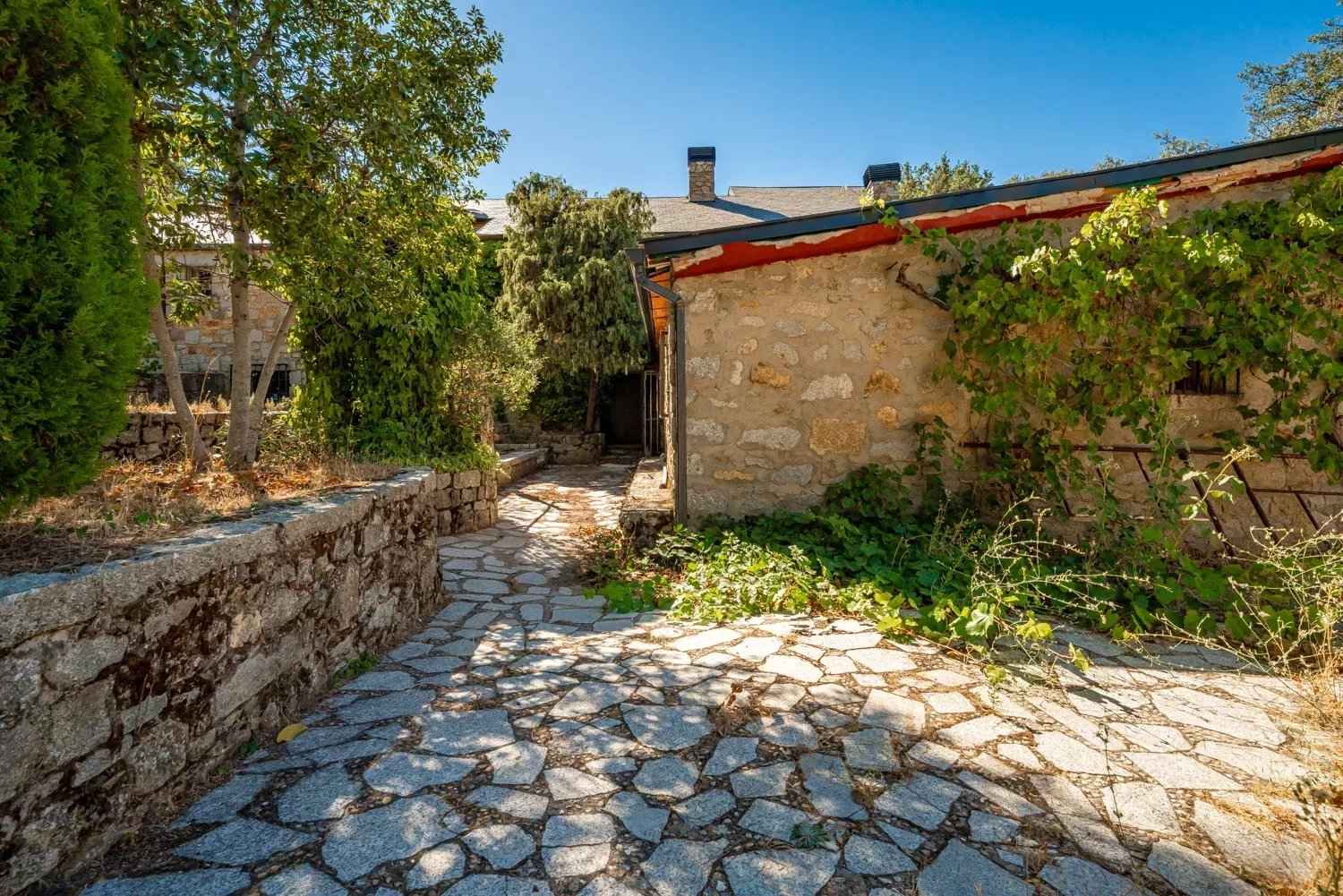 487673823dbca97b9f77df8cc68b36e5 cfdb5b736d 1500 original - Attribut alt par défaut.