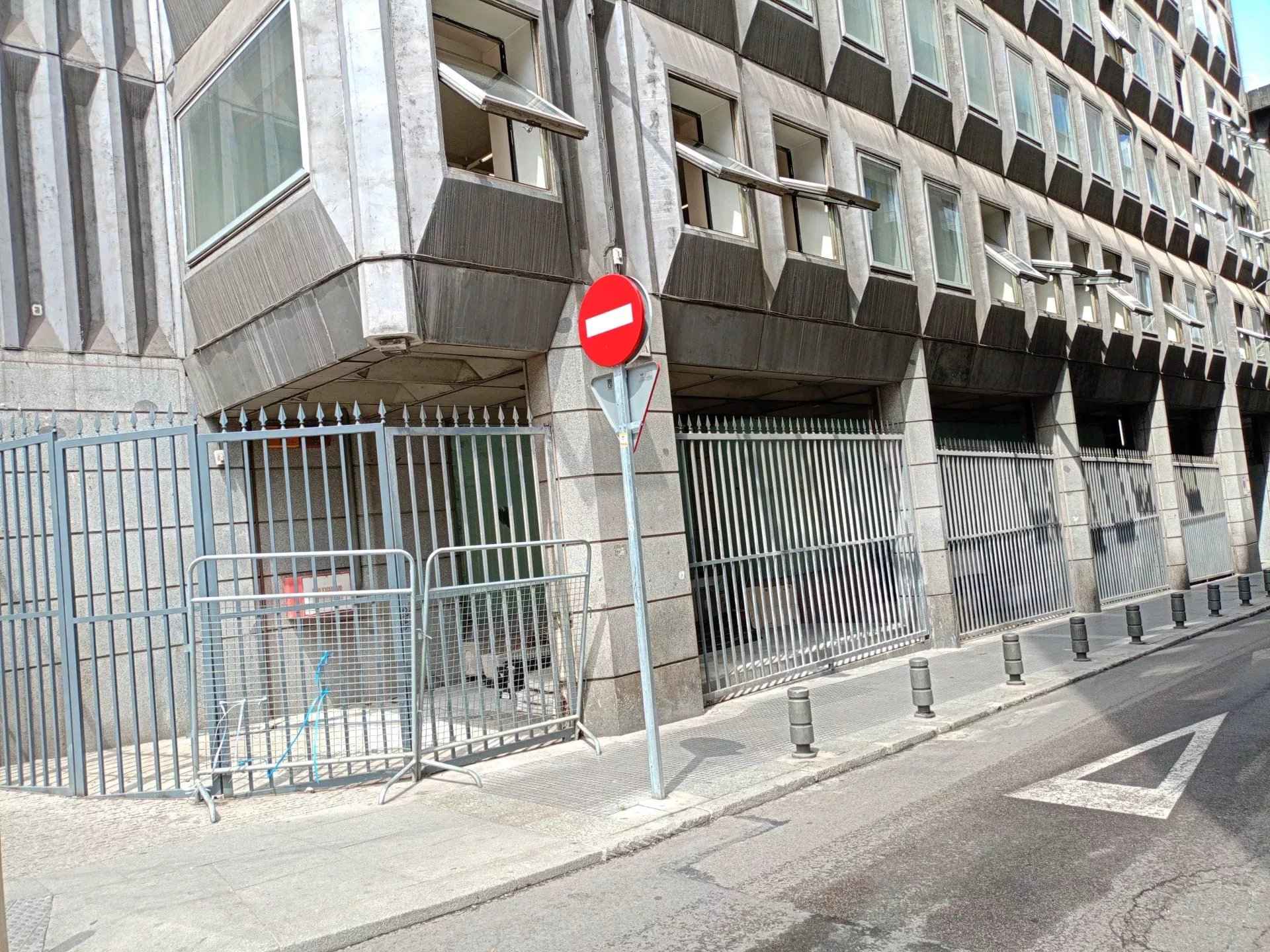 E71dd004f12ab61c87550b1f1a102e56 c81f952d20 1920 original - Attribut alt par défaut.