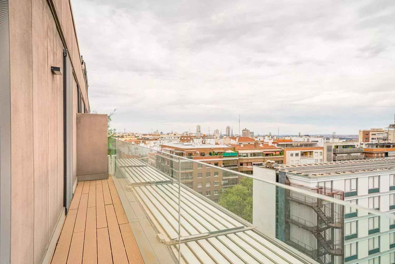 A3c7cda598176770c8e7062ef19dc0f0 dd67772463 1500 original - Attribut alt par défaut.