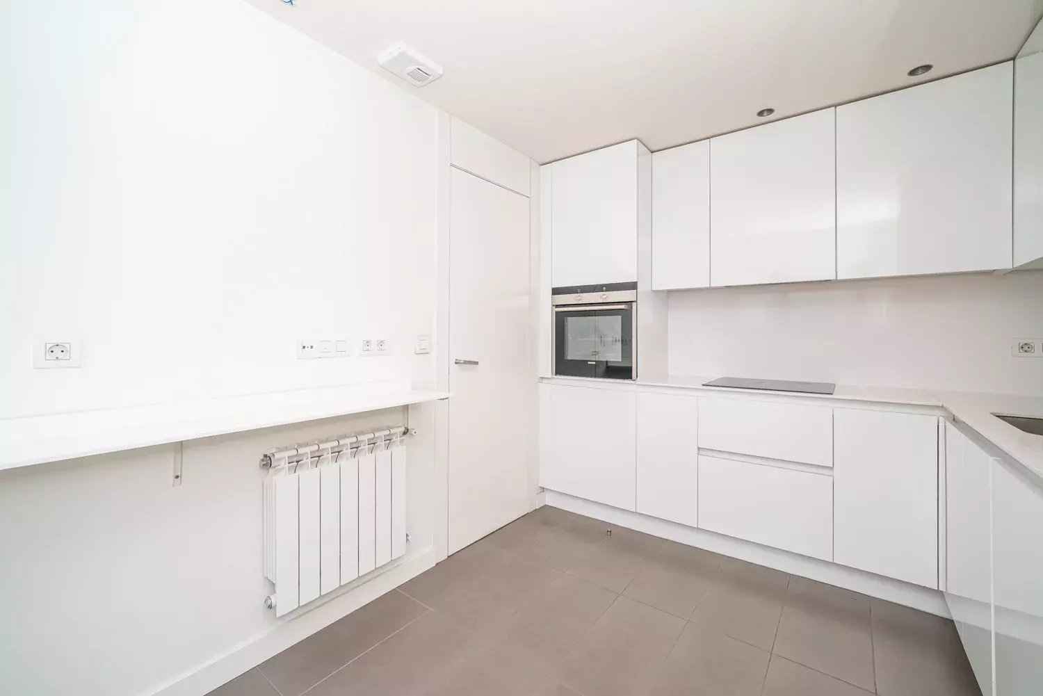 498ec4b7312f1a40b71fc470a47e72c9 72703e1cf2 1500 original - Attribut alt par défaut.