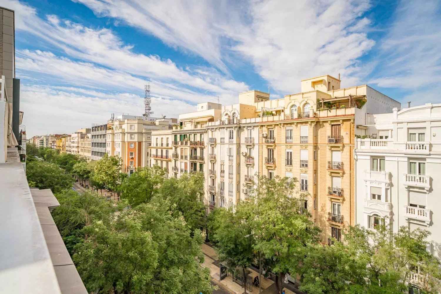 E70a48931ad5912fc7ac8e7f251804f4 3e3d5e7b5f 1500 original - Attribut alt par défaut.