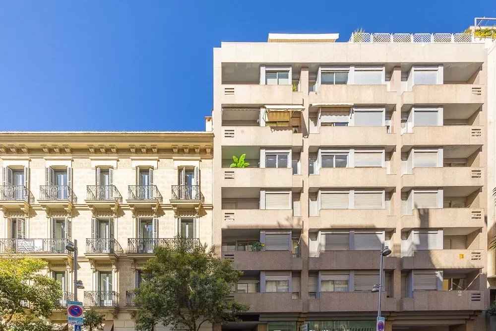 87e56375aa7b247b4159ed34b335bc55 10dc652638 1000 original - Attribut alt par défaut.