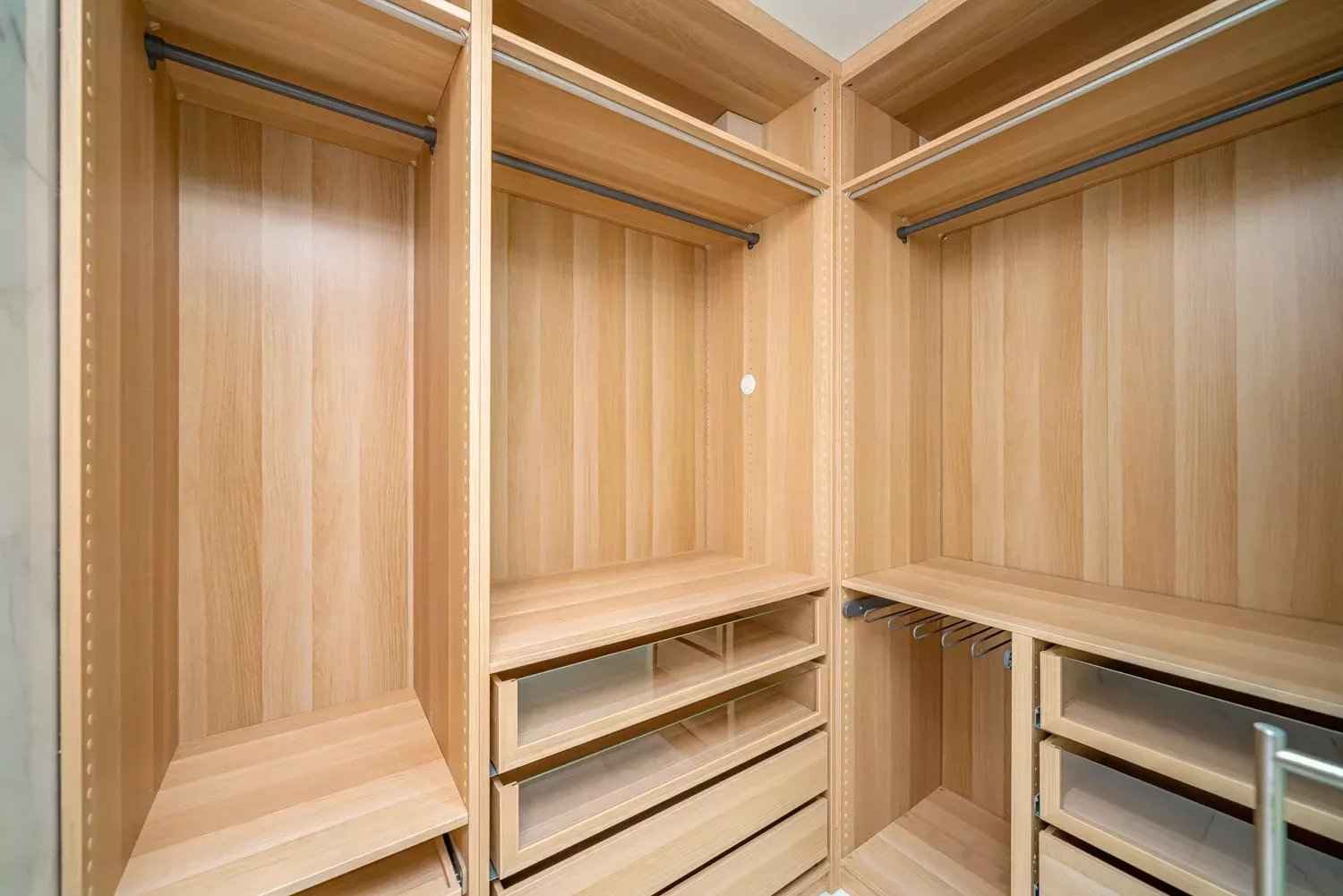 8694ed4492d4787428c9e37d7bdc232a 324d274193 1500 original - Translation missing: en.helpers.application.image_tag.default_alt