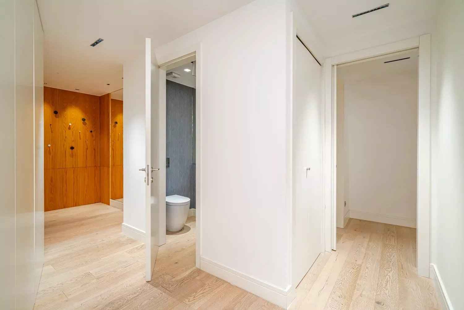 A7007a79b0cc2f471cc5c80e81f8c937 24afa2bb8f 1500 original - Translation missing: en.helpers.application.image_tag.default_alt