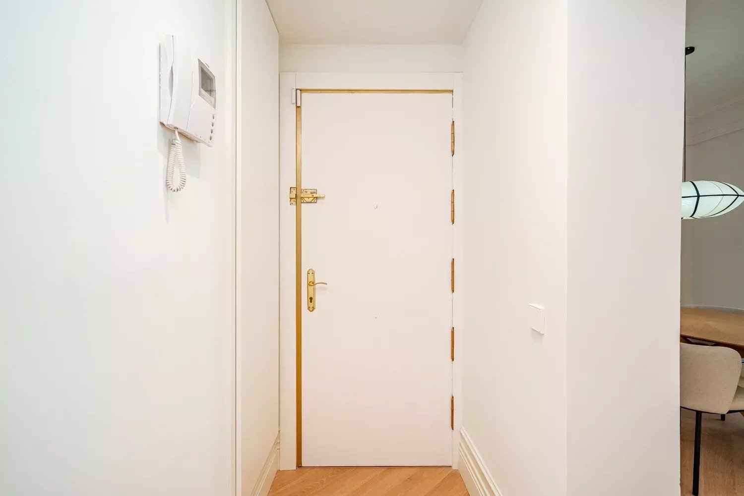 Ed8d39cbb79b84f80b57a317151f3ceb 1a10af98bf 1500 original - Attribut alt par défaut.