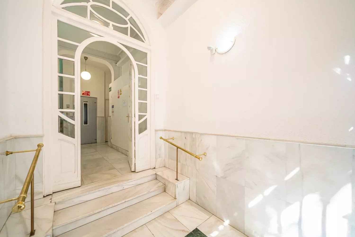 20743e67ea0530ff03245d54da2310d3 41c1dc7a8e 1500 original - Attribut alt par défaut.