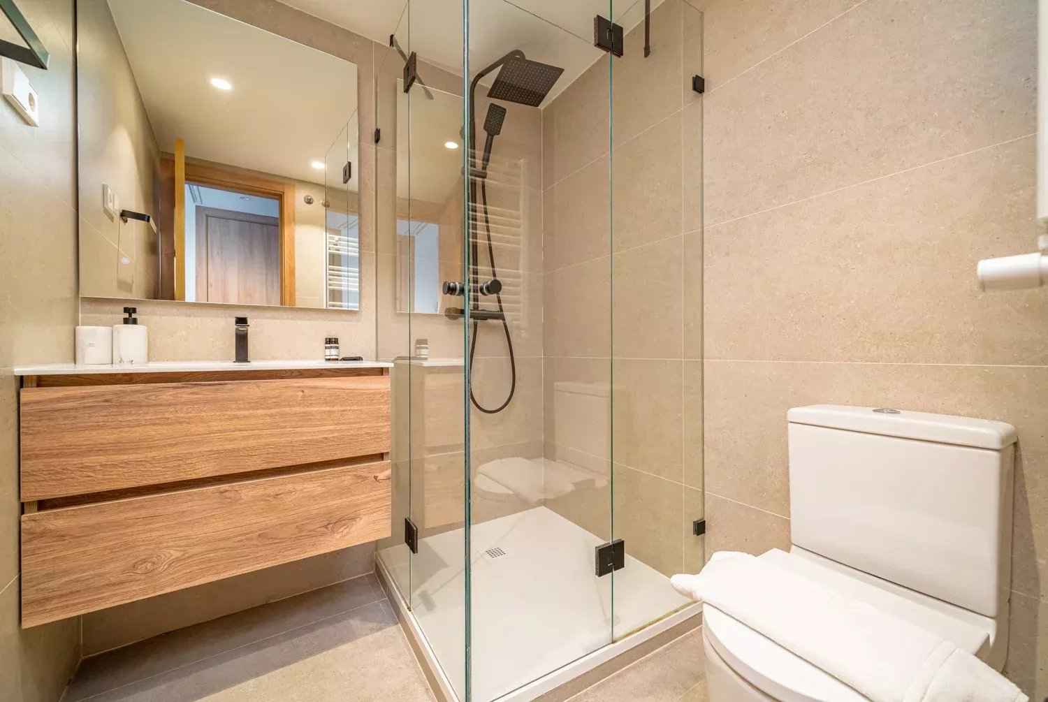 21af58ae8a55c328c49ffccd912c139b a511e5b37f 1500 original - Translation missing: en.helpers.application.image_tag.default_alt