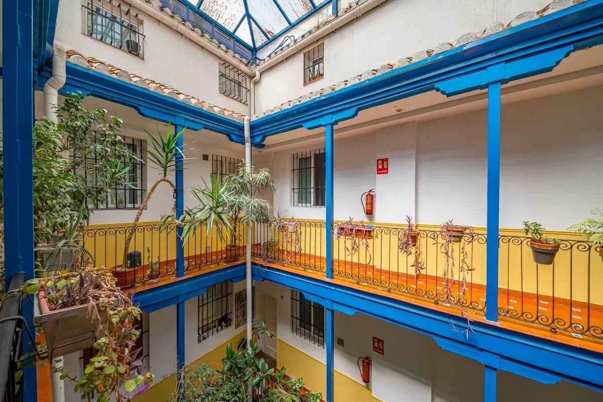 81e916baf70fb7db967f1b64f6d58019 90a2ce3610 1200 original - Translation missing: en.helpers.application.image_tag.default_alt