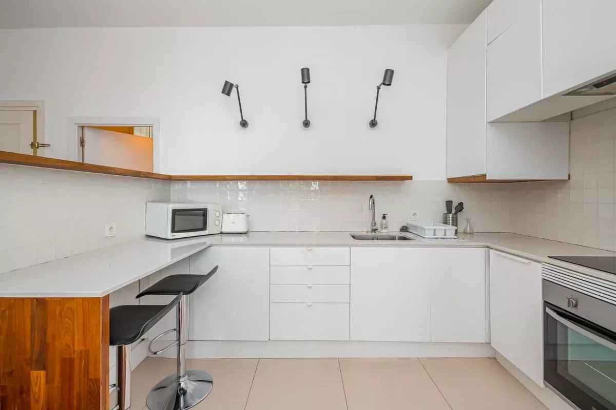 F134291bfed6906ee4b2e0875d725fc5 dd5b69b4a0 1200 original - Translation missing: en.helpers.application.image_tag.default_alt