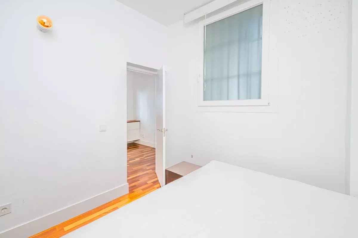 73e5b0af7b1e7c0f4d6e608efd6f05c8 f3794af877 1200 original - Translation missing: en.helpers.application.image_tag.default_alt