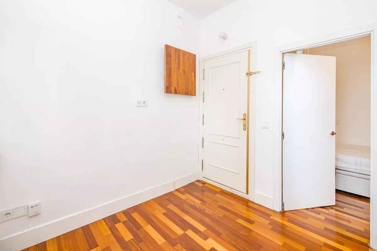 8e06407df3a255a6a403b42774edd705 6b7667794d 1200 original - Translation missing: en.helpers.application.image_tag.default_alt