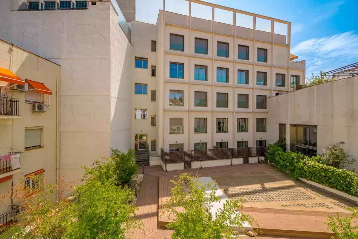 2b9d0cbb55b3b3434a227bc4ba541c12 eeb312214b 1200 original - Translation missing: en.helpers.application.image_tag.default_alt