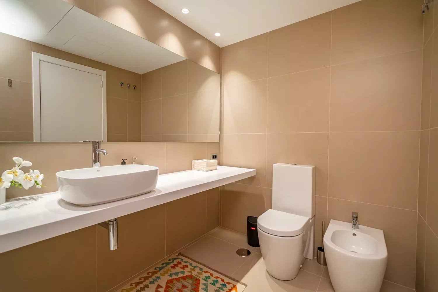 7ca5e8ca81b14eaaea19f87a66c32b22 db8ea1049b 1500 original - Attribut alt par défaut.