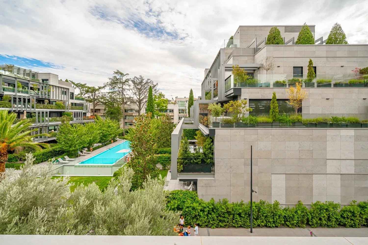 Ecc9756d879f47b2aeb5868c511a74b7 f6c3e08dd7 1500 original - Attribut alt par défaut.