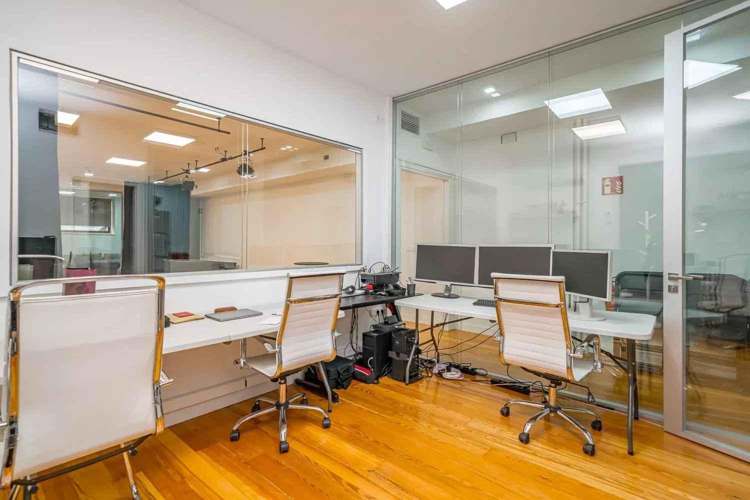 Faf60d116e869e1b8a89c69d7c350143 d4d3ce06c3 1500 original - Attribut alt par défaut.