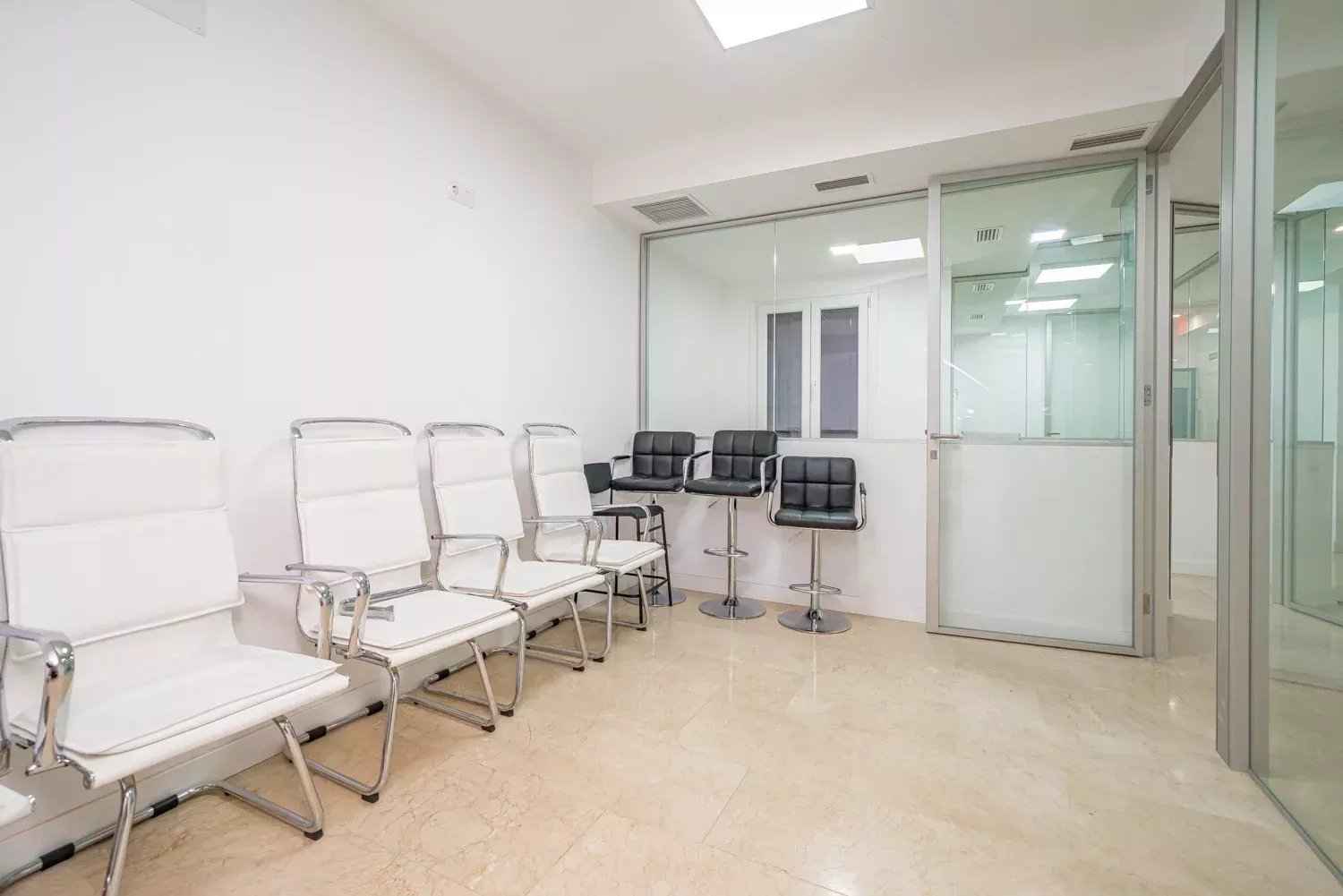 15f78319cefc345eec628214b55bcf1a 540d79148d 1500 original - Attribut alt par défaut.