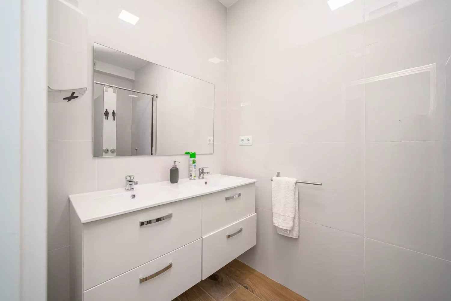 6d4a0a2bbf7633f5e3163b4214bc8504 5f232d01b4 1500 original - Attribut alt par défaut.