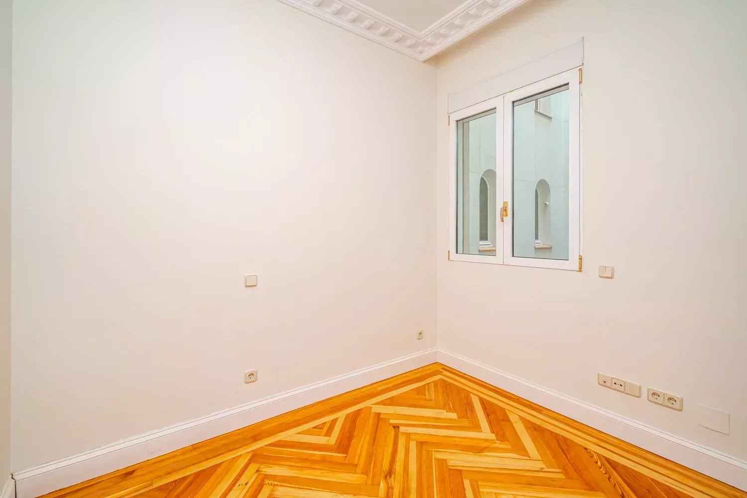 90fdf0f8bcea78e16c8a5cc792b8e4e1 1026719ee9 1500 original - Attribut alt par défaut.