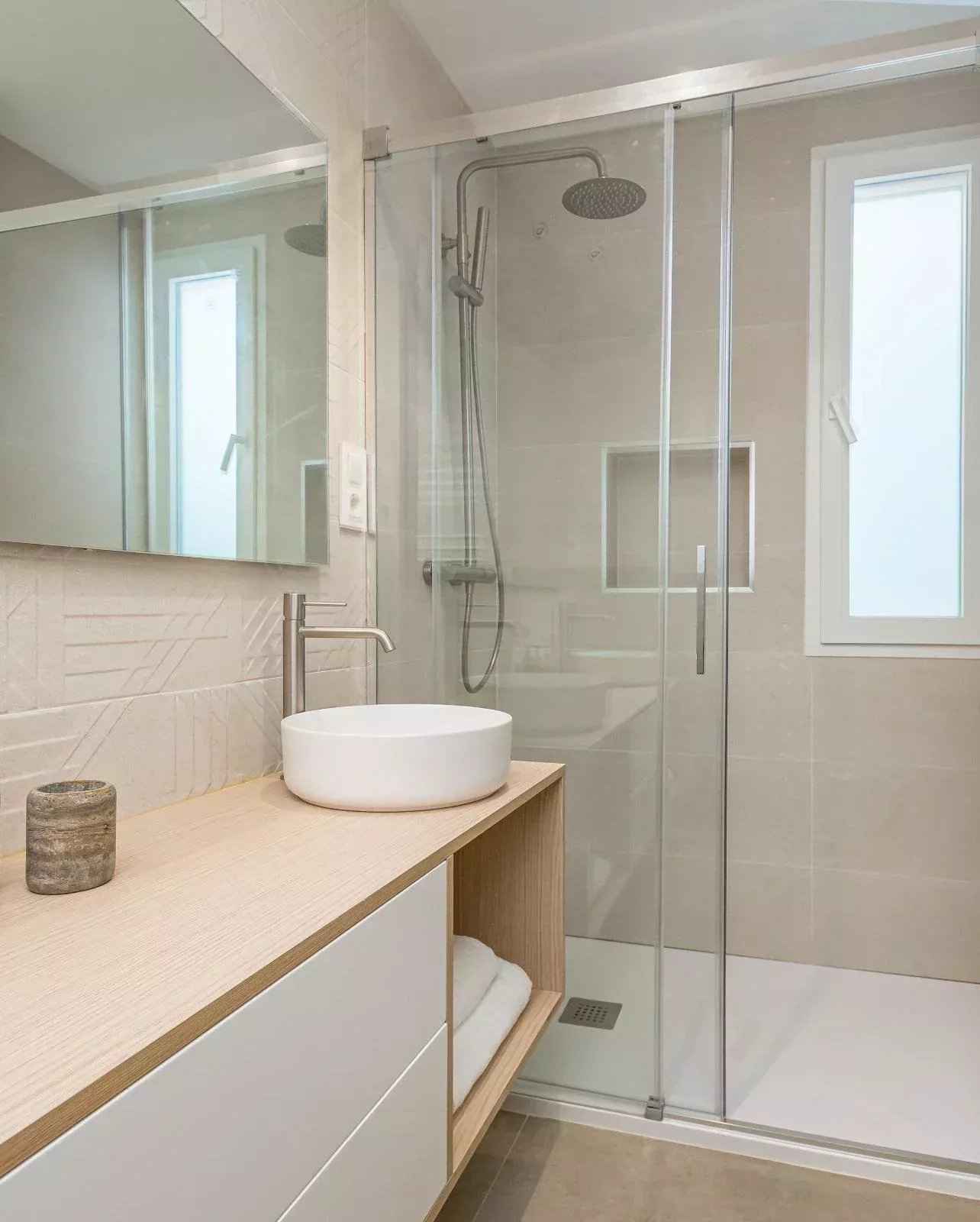 8a24c33ec176997467f5d41c18bf7a7c 64f3e52f34 1600 original - Attribut alt par défaut.