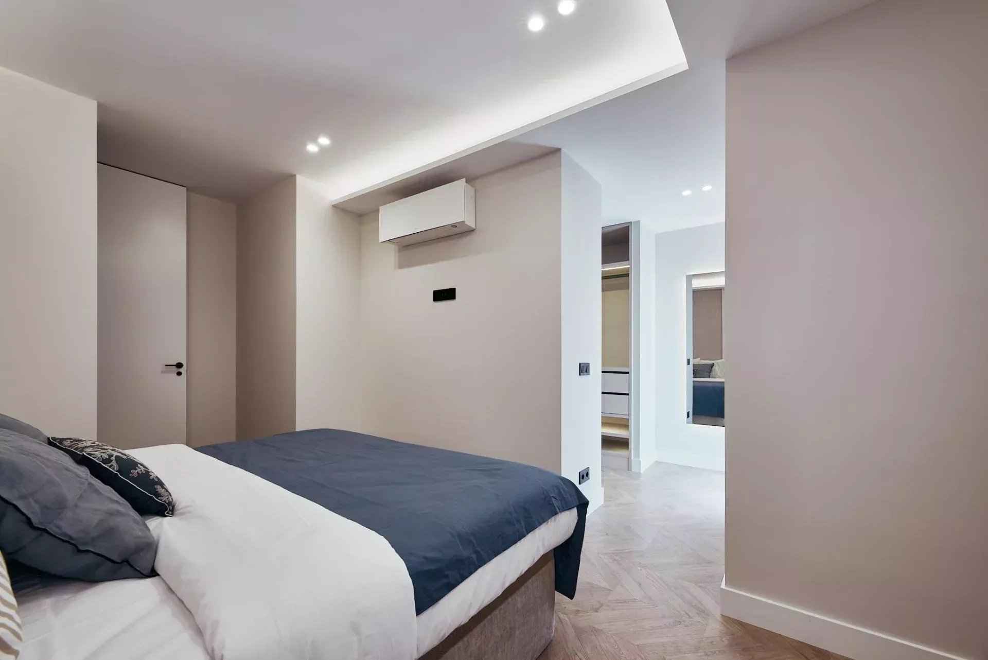 Dba49af849d629f928d959b69c79791c 019050deb1 1920 original - Attribut alt par défaut.