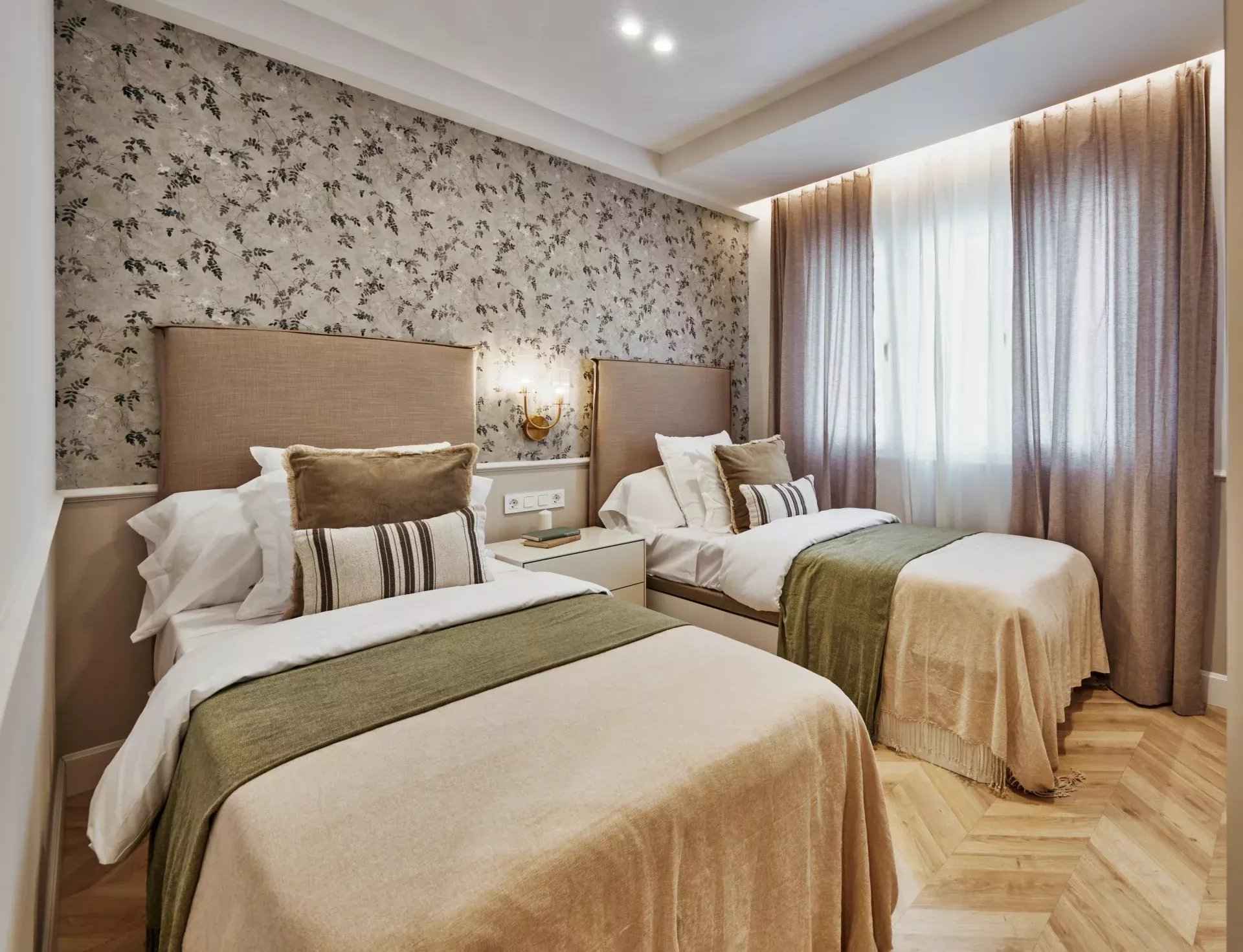 Df3899ea26f37f9090f3ae4700e88d52 6e5b74a24d 1920 original - Attribut alt par défaut.