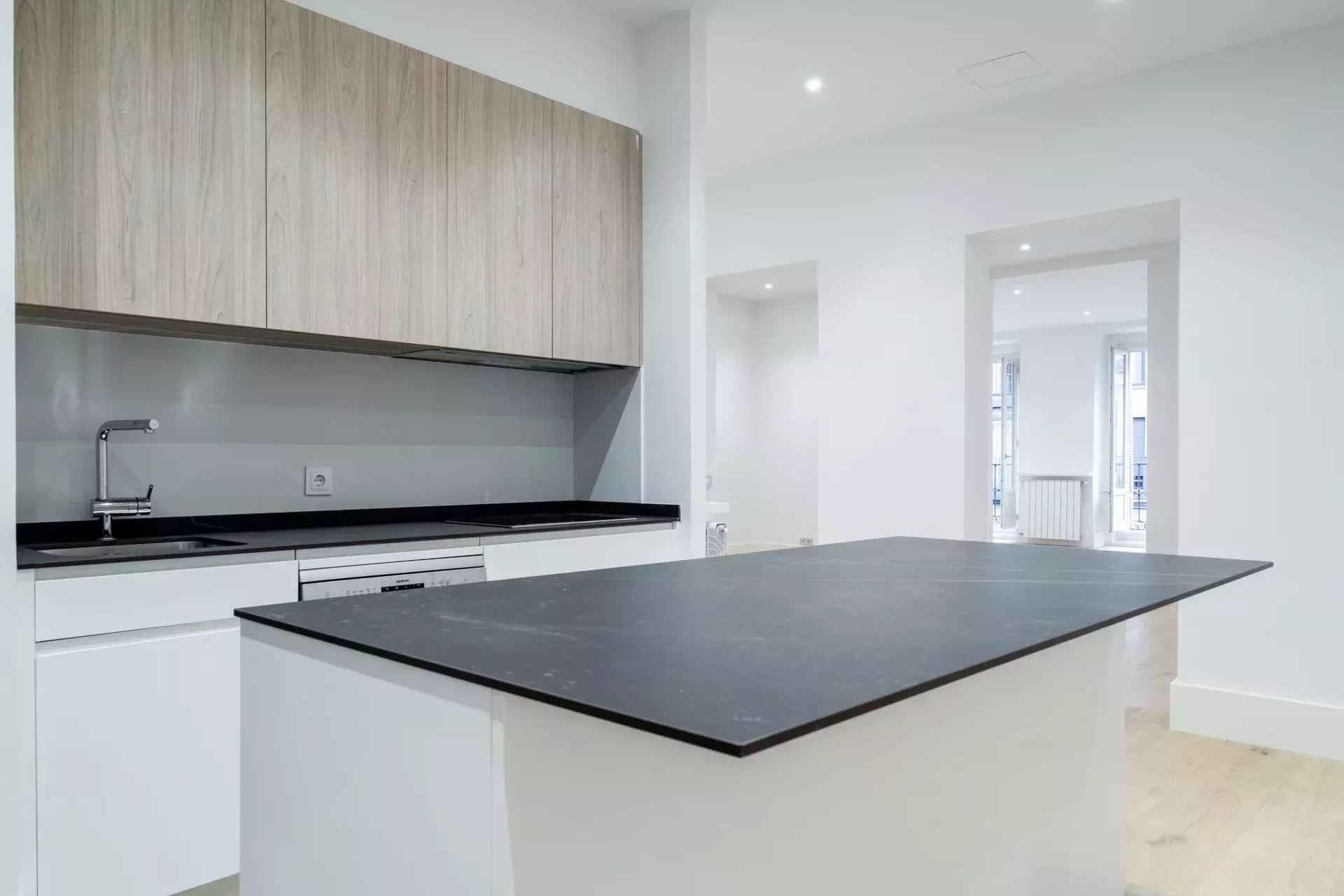 01042e7354abc5b75c1d2cf859a5355f 6d44272143 1920 original - Translation missing: en.helpers.application.image_tag.default_alt