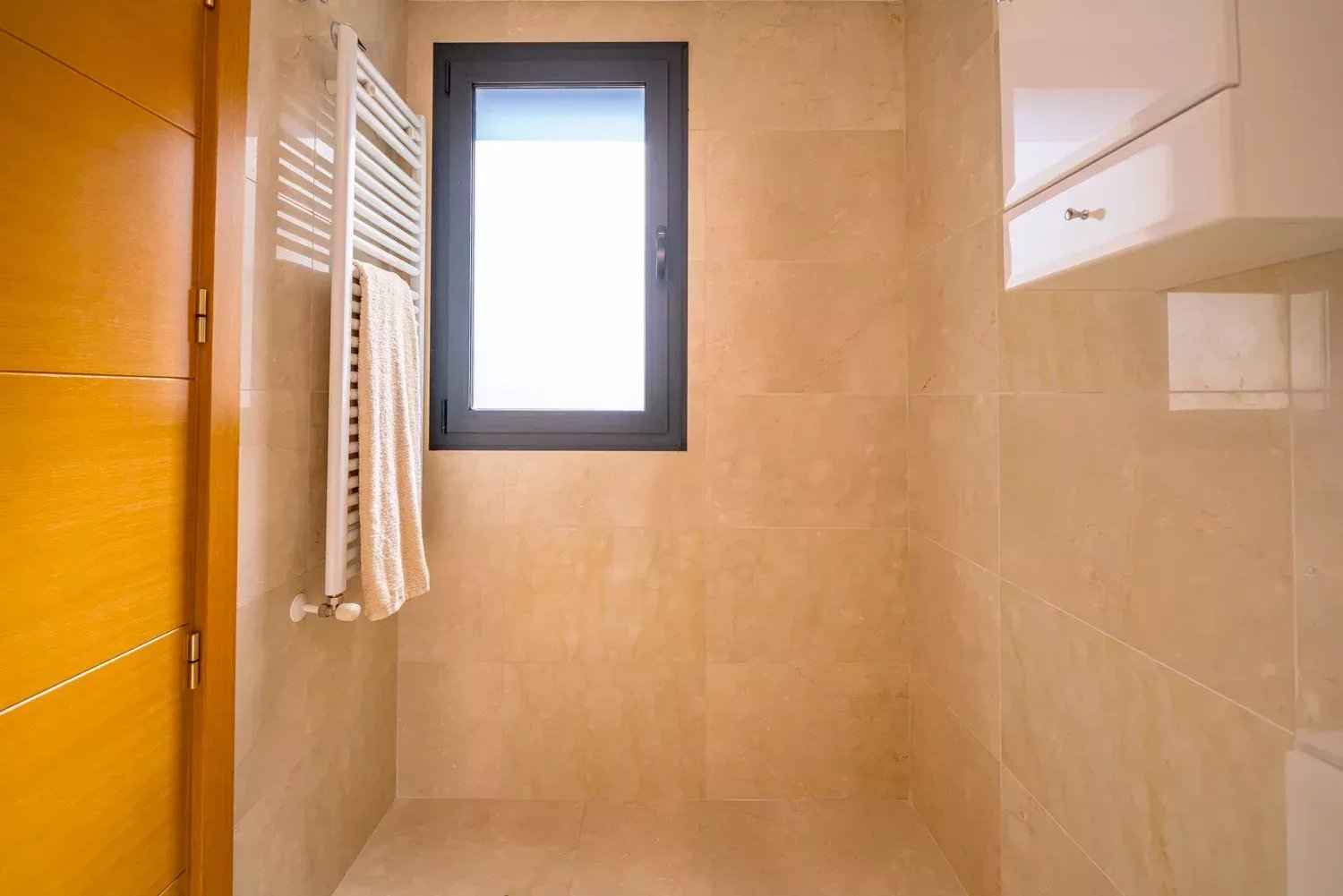 D56e21e6c5d7d965533fe6360b89983f 2a9380e4a6 1500 original - Attribut alt par défaut.