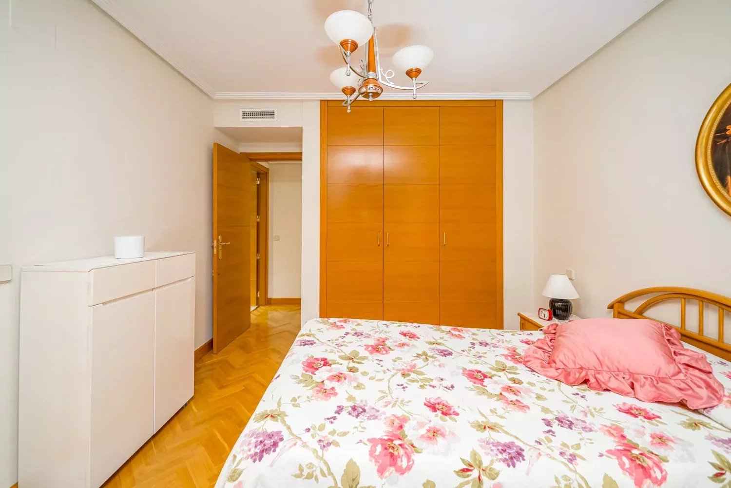 B218a1aa22aab6e41ac56f27805479c5 b9411b377c 1500 original - Attribut alt par défaut.