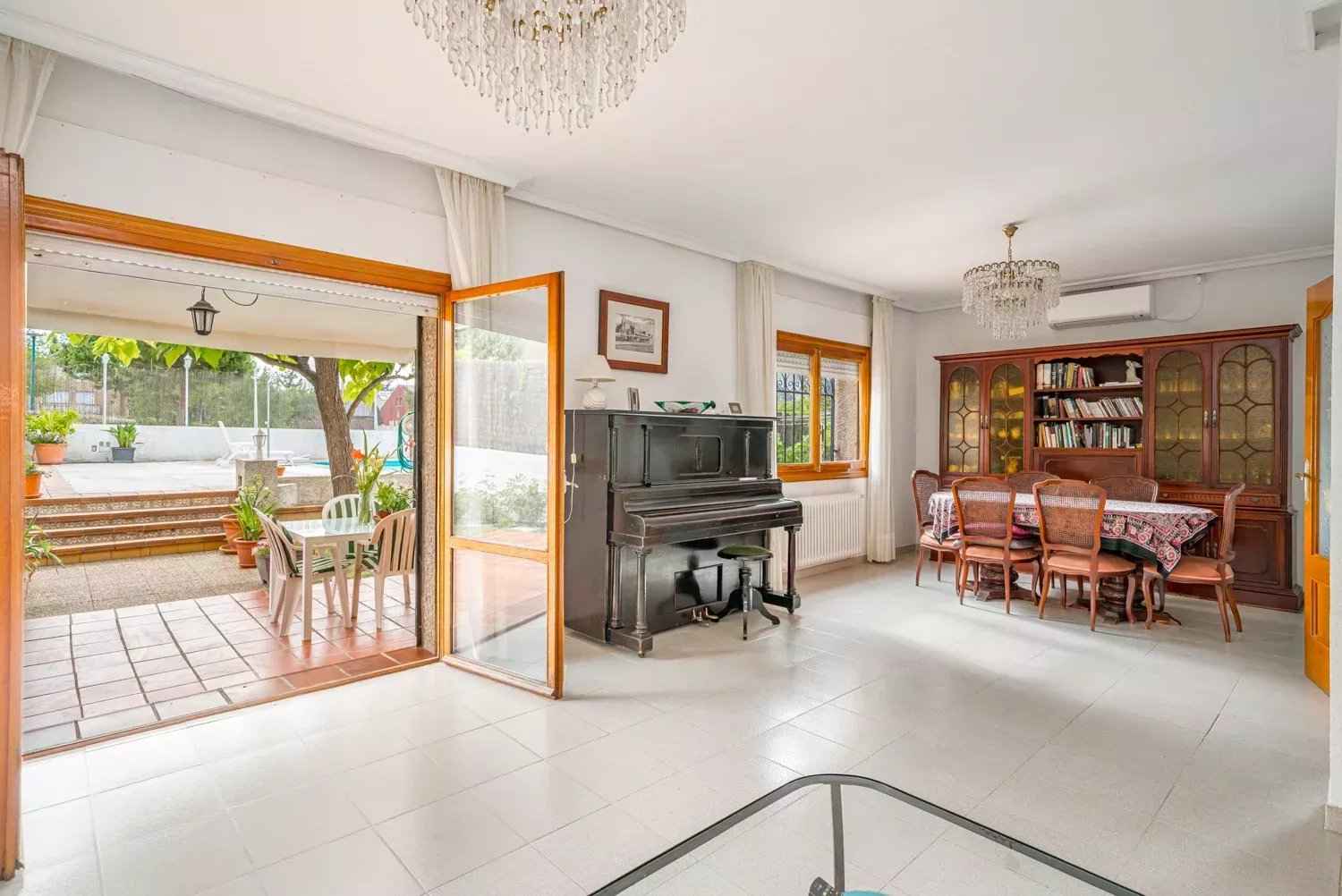 Dcc1ccc13772f7e7ef2e5acf364bf9c2 8024f21801 1500 original - Translation missing: en.helpers.application.image_tag.default_alt