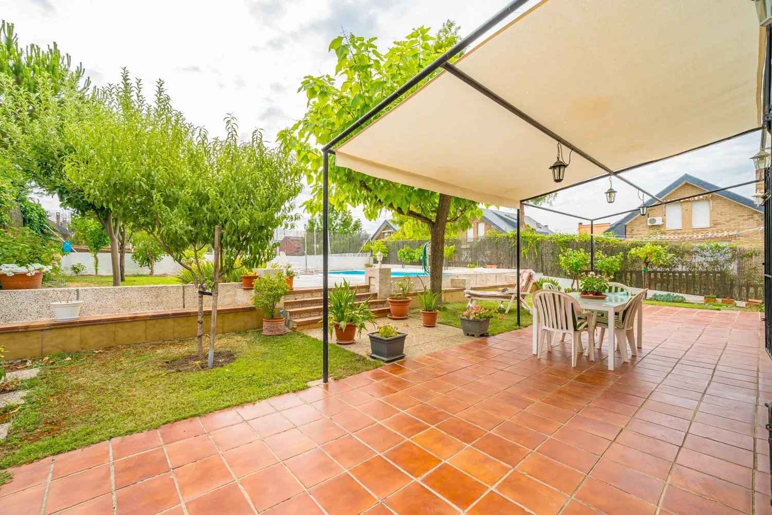 8b887fef517bba44c880b055662dba58 8752529687 1500 original - Translation missing: en.helpers.application.image_tag.default_alt