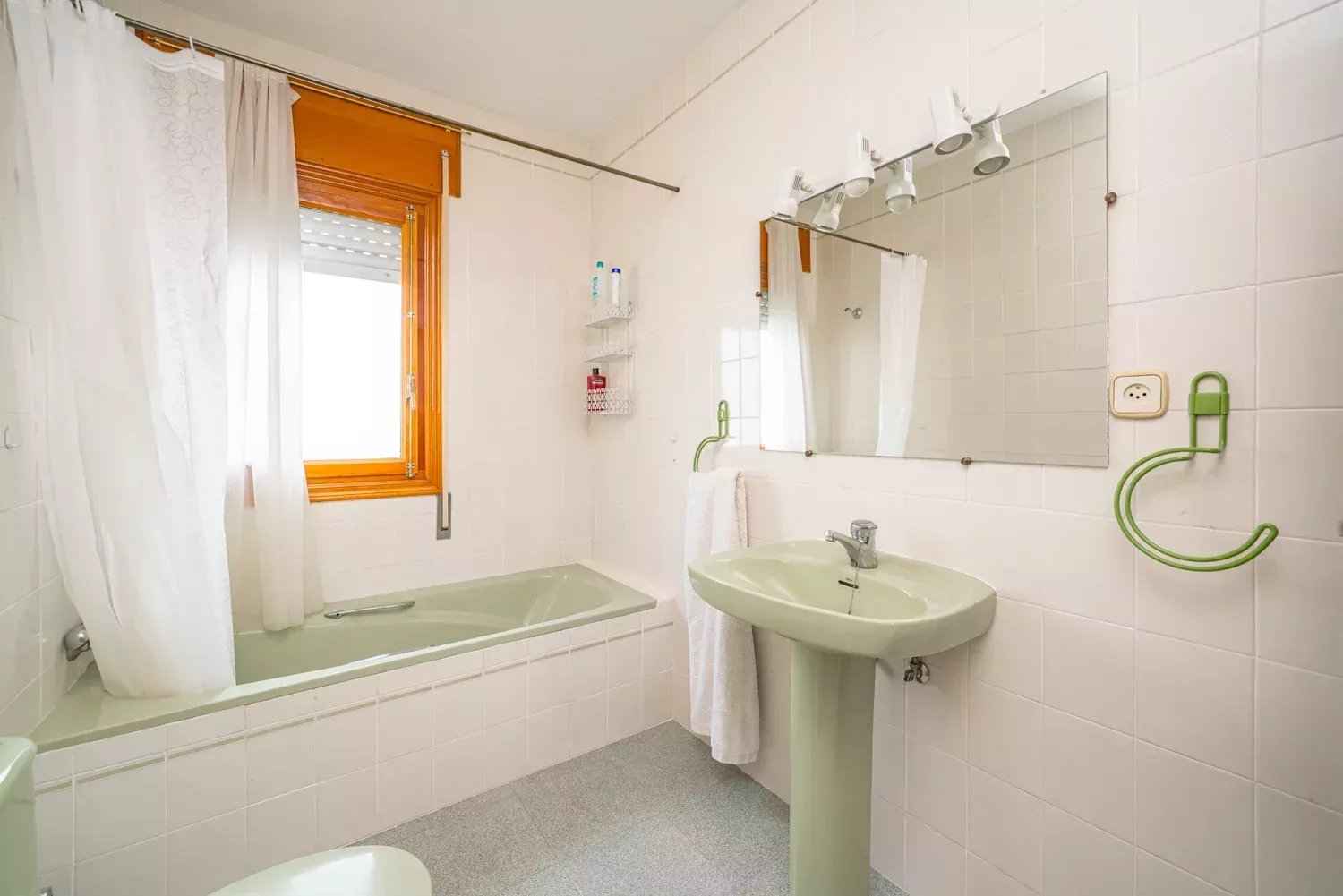 D8ff98299b984dd2031bcac1bc5585d0 ab305d8f89 1500 original - Translation missing: en.helpers.application.image_tag.default_alt