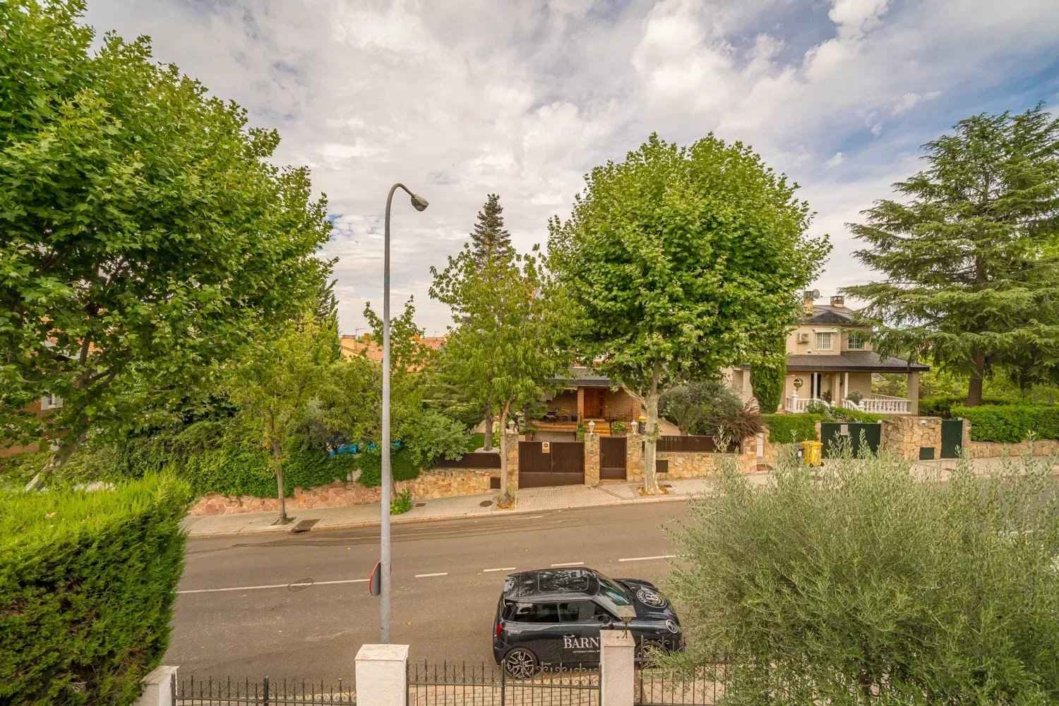 7997d9eb1988e244d03c752a49b62a4b 0551a4e29c 1500 original - Translation missing: en.helpers.application.image_tag.default_alt