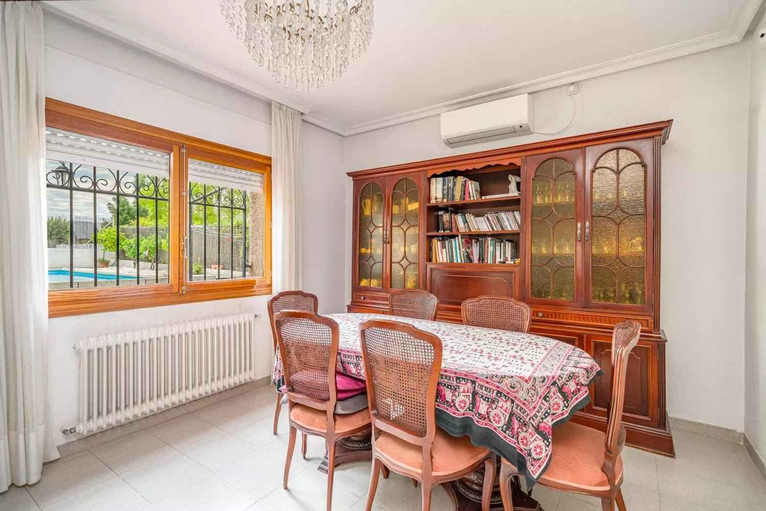 65e1ee7a80a319ec7ca3a25143d45549 1bc48b402b 1500 original - Translation missing: en.helpers.application.image_tag.default_alt