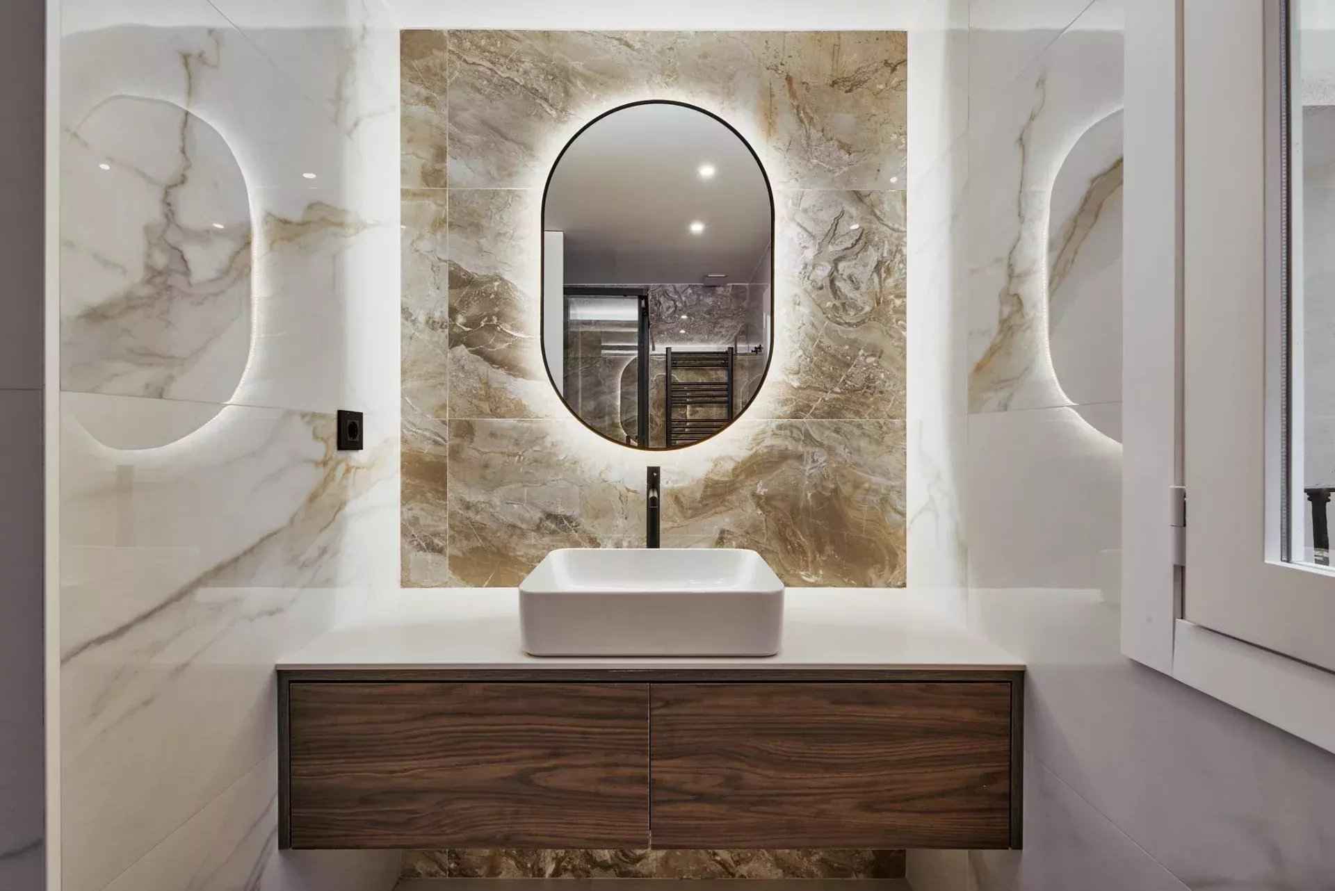 062b8541239b408f8af3b3688728b172 970773b112 1920 original - Attribut alt par défaut.