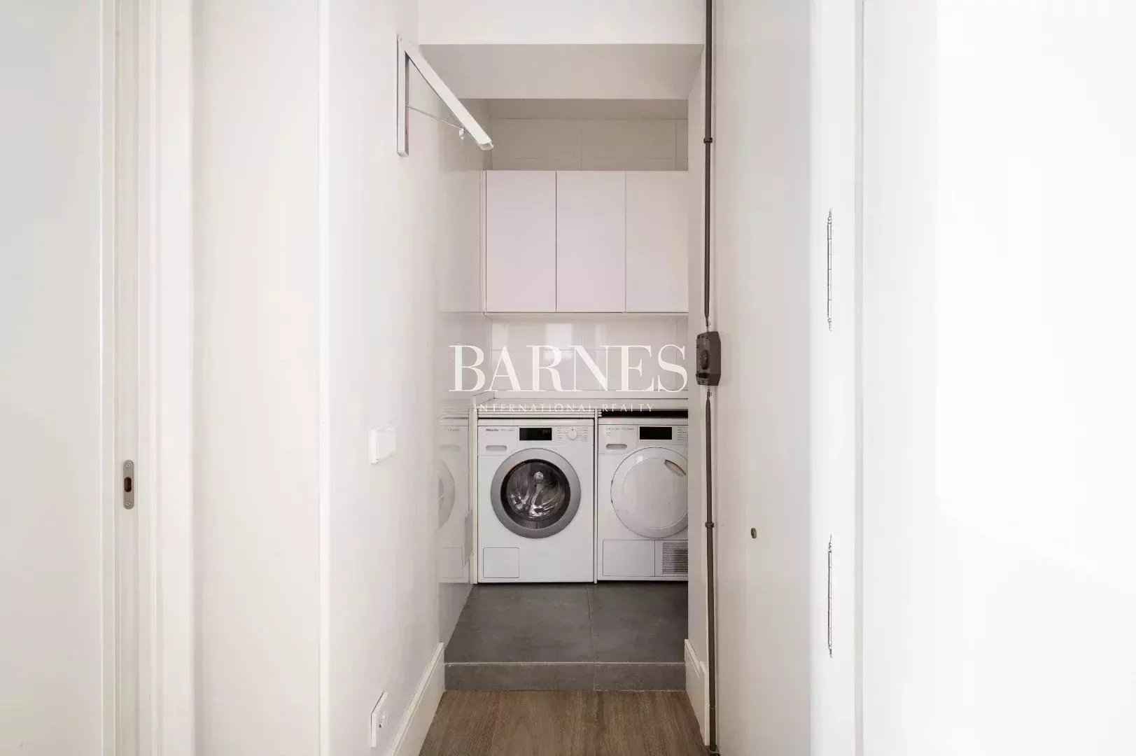 3770b9c03bec0446dee8bf1f7a9505c4 37048199d8 1623 original - Translation missing: en.helpers.application.image_tag.default_alt