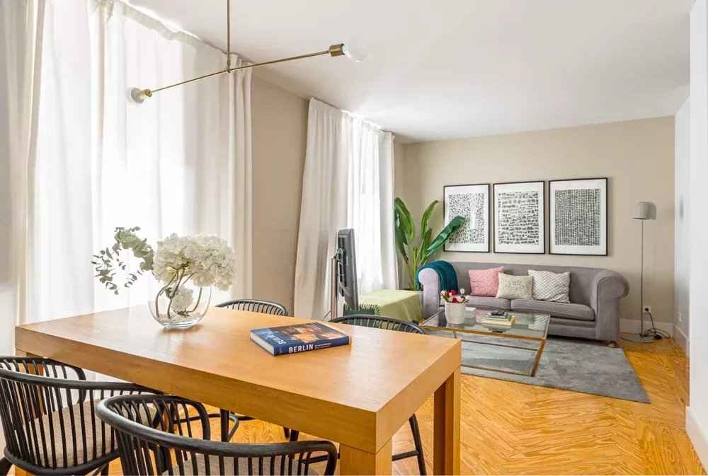 F711b31d897d4878b7caed81f3d1d7e6 47b5f5ff57 1000 original - Attribut alt par défaut.