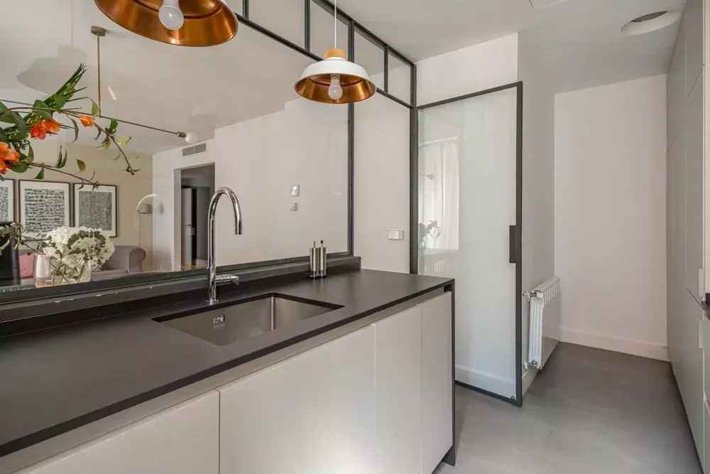 8231b73e7529a5cc15c4dc9e27142827 904121bab3 1000 original - Attribut alt par défaut.