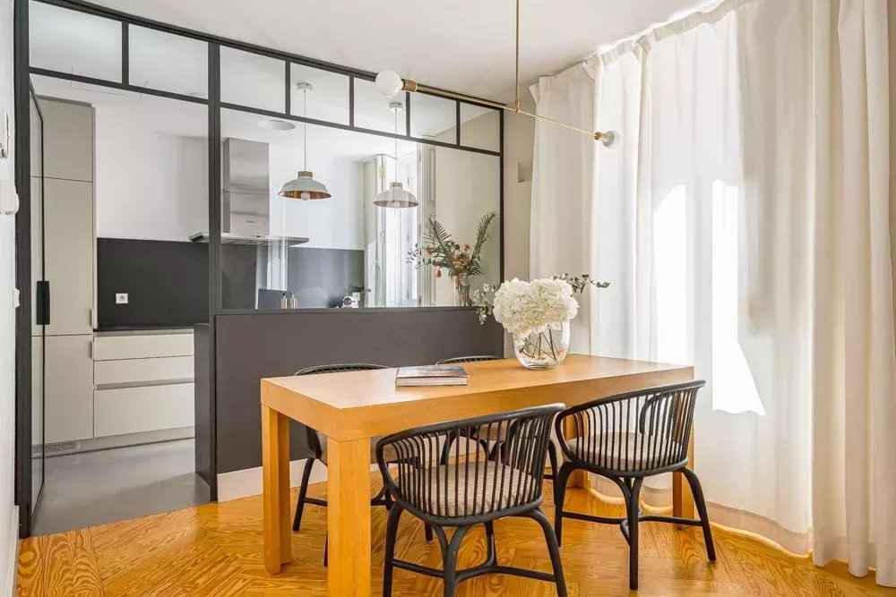 B90d8d417ade8df91a7aa08f954138ed 297e7b4c5c 1000 original - Attribut alt par défaut.