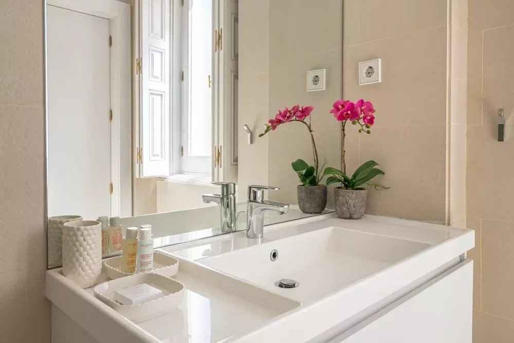 57e775ebfa4305967aca10564799846c 6c6d9c6dce 1000 original - Attribut alt par défaut.