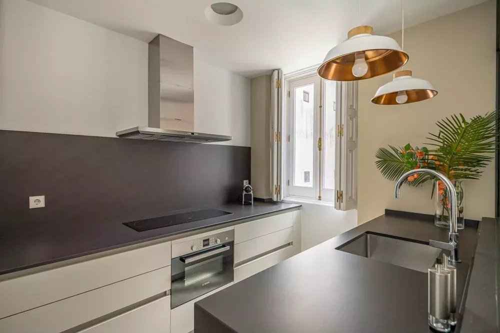 F50b1771fb1634ca006ead3aacdd21d1 e84e200bf5 1000 original - Attribut alt par défaut.