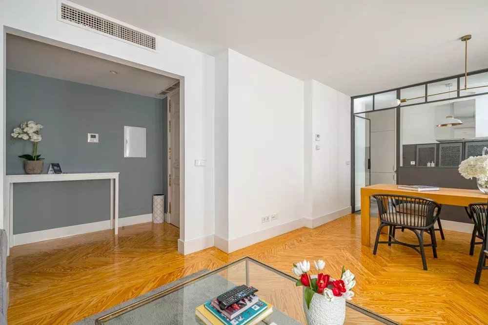 1ca6fd4d24976f0f14ab50a1b97d24ce 531cffc094 1000 original - Attribut alt par défaut.