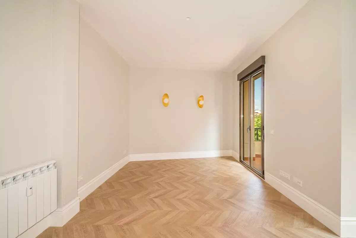 F2a81af5ea2c924ff77df72523126c73 8af3f9cff0 1200 original - Attribut alt par défaut.