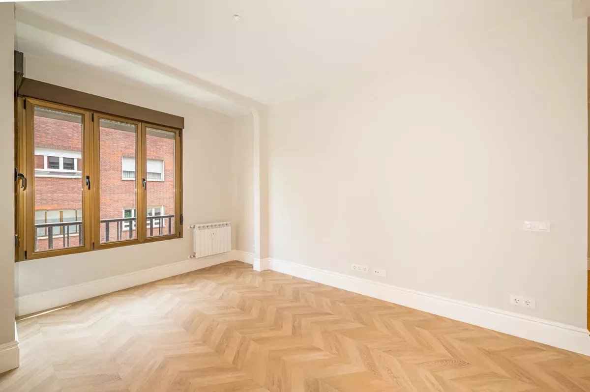 9b012dcd4e4958388c2e9f35e260f266 4229d4400d 1200 original - Attribut alt par défaut.