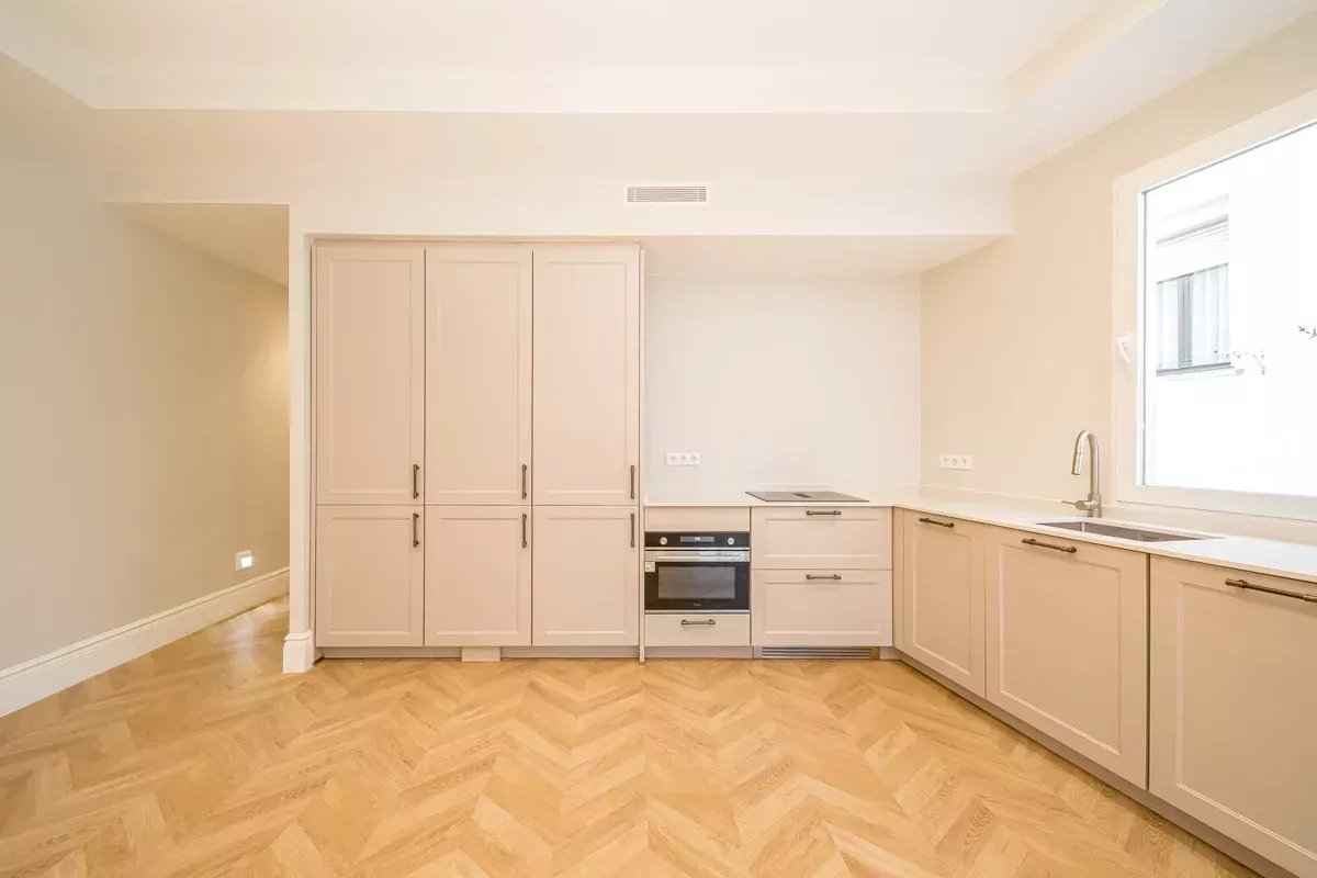 F79e63998ddde4e637173549ac45b4d1 e82d24ab76 1200 original - Attribut alt par défaut.